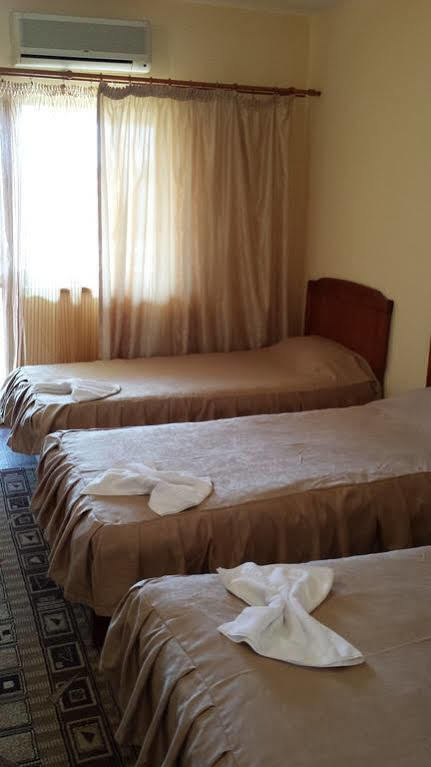Hostel Nova Route Năvodari 외부 사진
